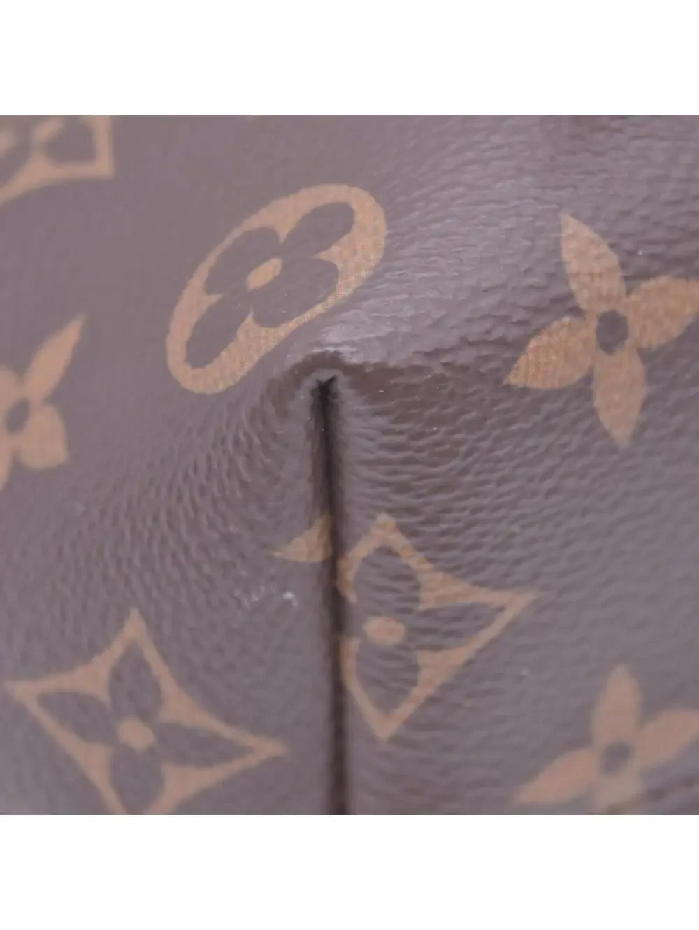 $3200 Louis Vuitton Monogram Montsouris BB